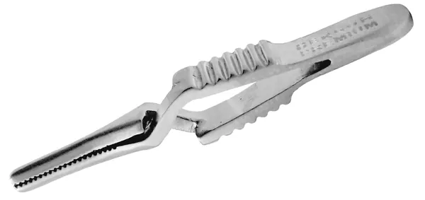 CLIP VASCULAR MICRO CARDIO SERRACION HORIZONTAL RECTO. 3.75 CM.